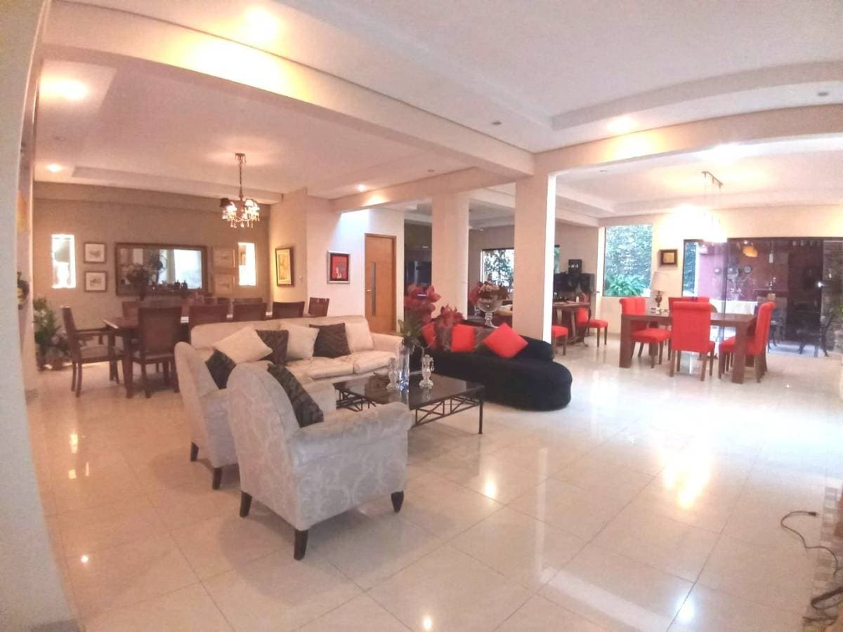 CASA EN ALQUILER - VILLA MORA – 2