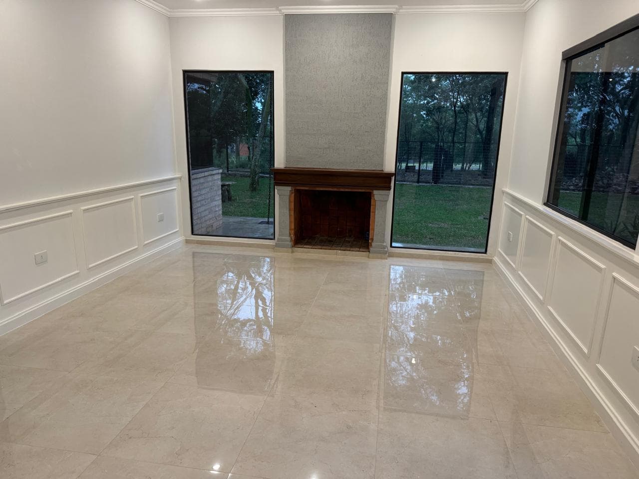 Casa En Alquiler De 3 Hab En Suite, Surubii Mariano Roque Alonso – 3
