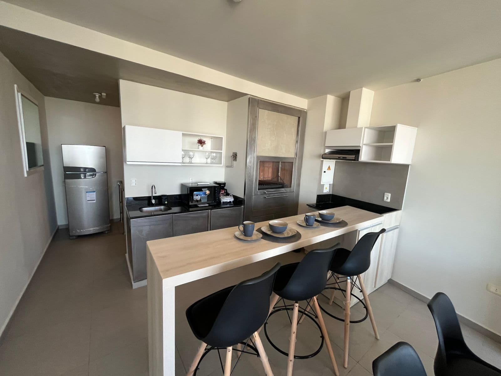 ALQUILO HERMOSO PENTHOUSE AMOBLADO CON VISTA A LA BAHIA – 2