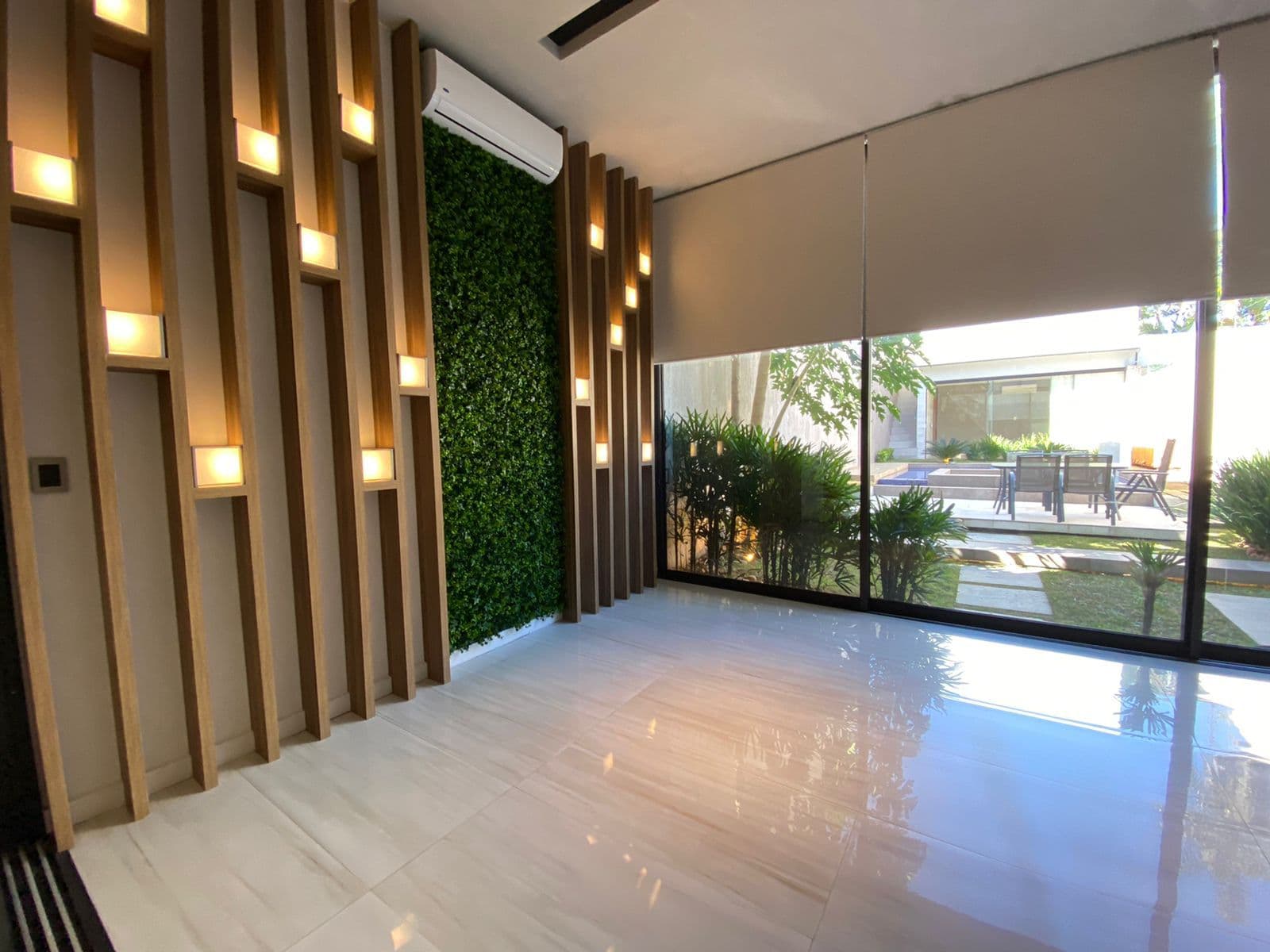 EN VENTA O ALQUILER- Casa de 3 dormitorios en Barrio Ycua Sati – 3