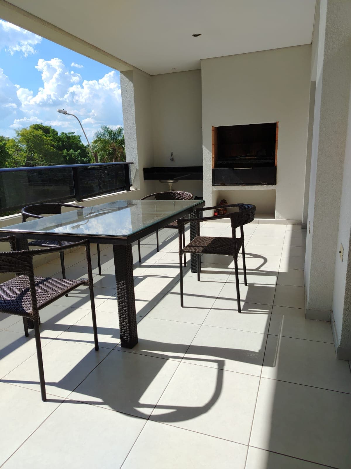 ALQUILO DEPARTAMENTO AMOBLADO DE 2 HABITACIONES EN BARRIO MANORA – 3