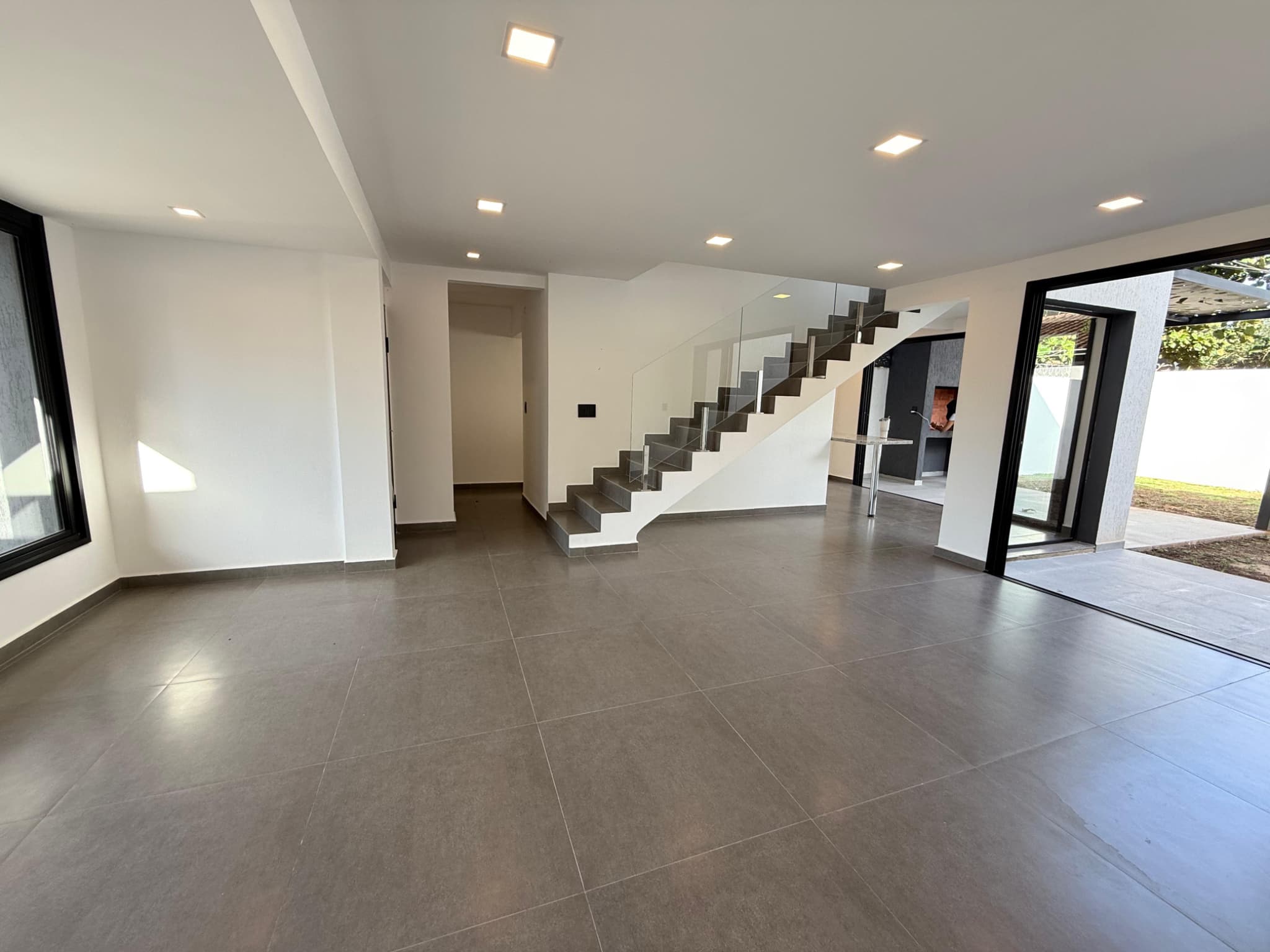 VENDO - Duplex Premium en Luque Laurelty – 2