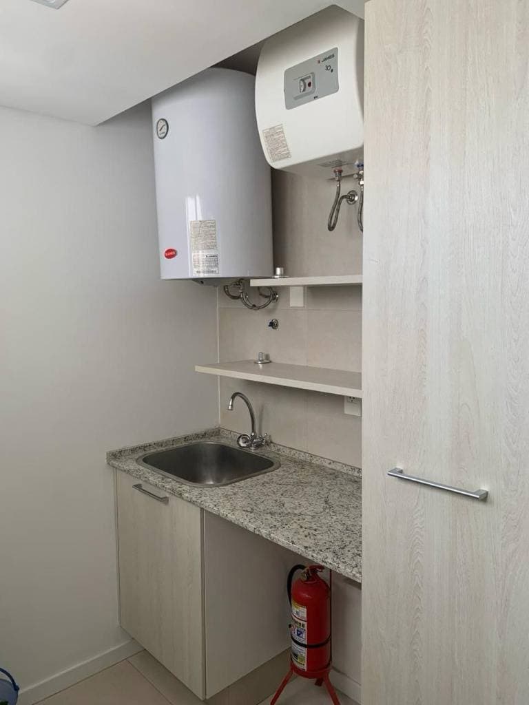 Vendo departamento 2 habitaciones 2 cocheras LAS MERCEDES – 2