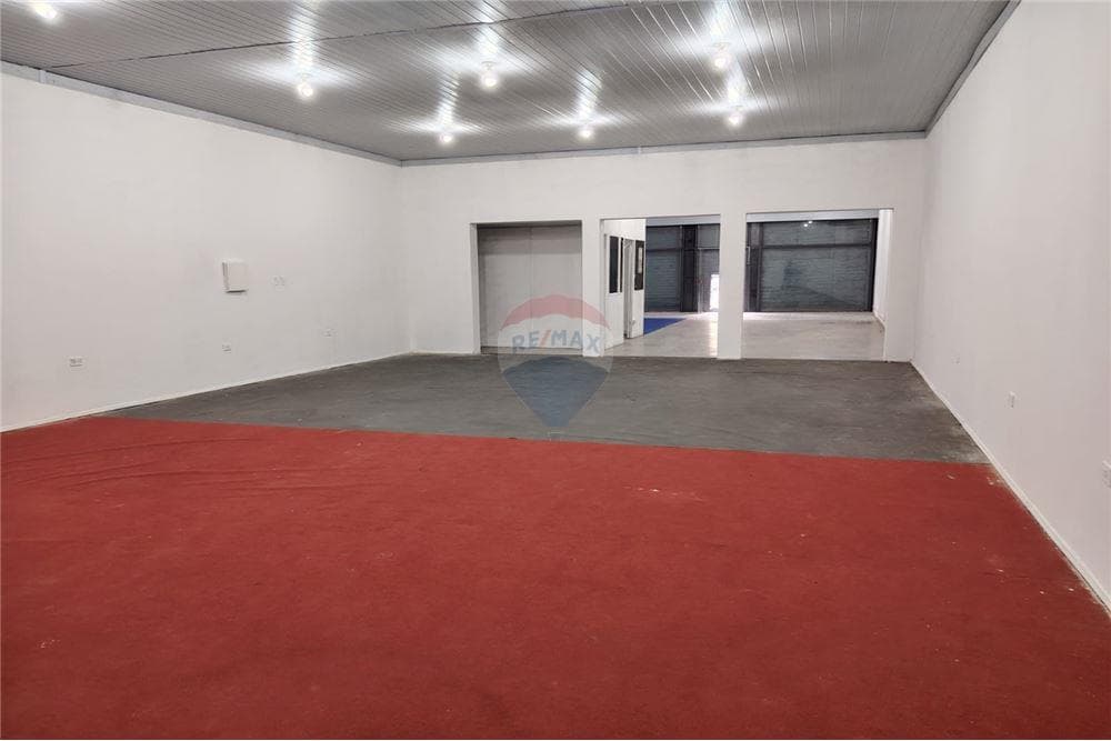 ALQUILO LOCAL COMERCIAL S/ EUSEBIO AYALA 300M2 – 3