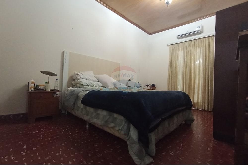 VENDO CASA CON SALON COMERCIAL Y DEPOSITO EN VISTA ALEGRE – 2