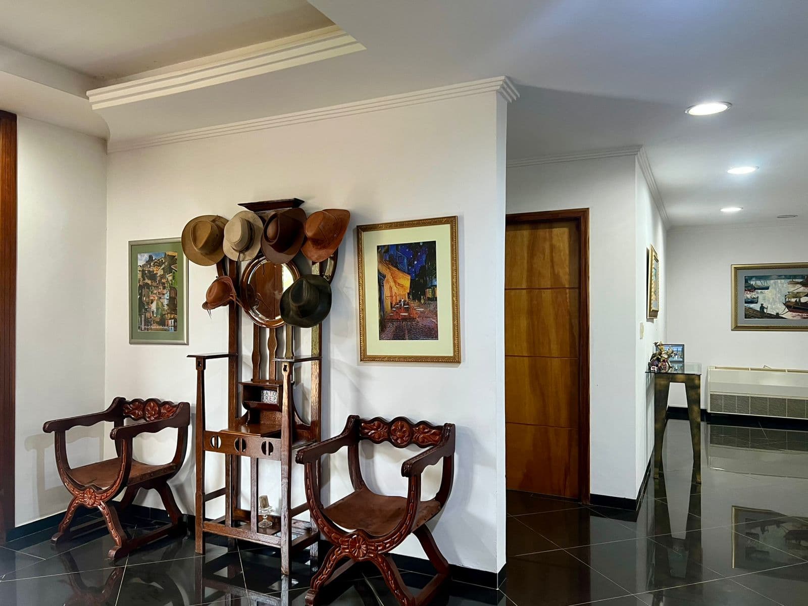 Alquilo residencia AMOBLADA – 3