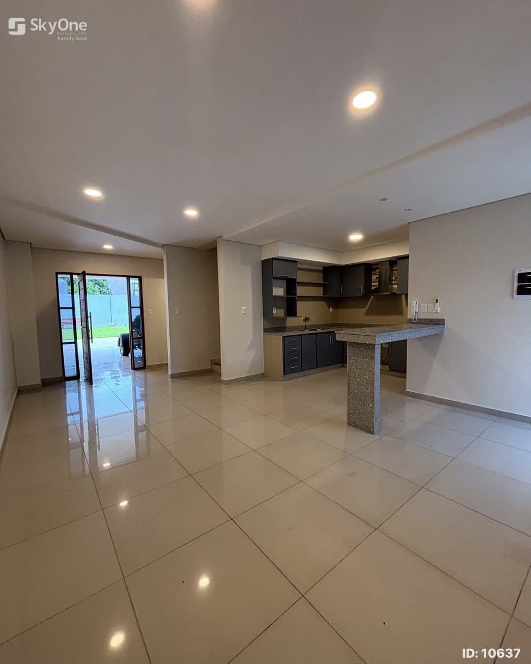 ALQUILO HERMOSO DUPLEX AMOBLADO DENTRO DE CONDOMINIO CERRADO Y SEGURO – 2