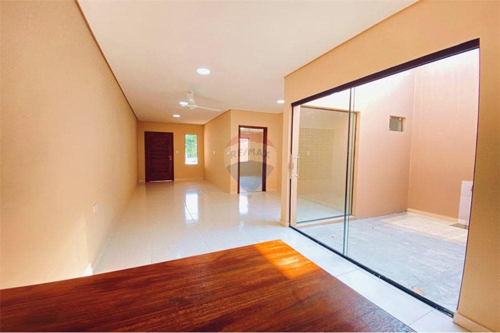 CHALET A ESTRENAR EN VENTA - ÑEMBY B°SAN CARLOS – 3