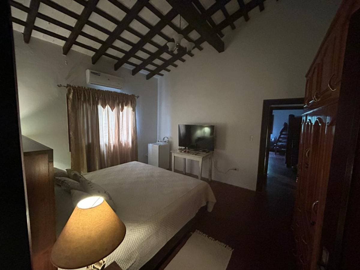 A LA VENTA CASA EN INMEJORABLE ESQUINA EN EL CENTRO DE SAN BERNARDINO – 3