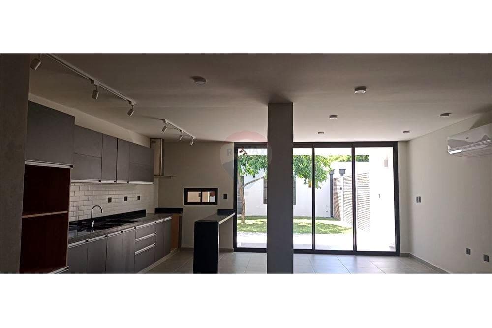 ALQUILO DUPLEX A ESTRENAR EN LUQUE - LOMA MERLO – 3