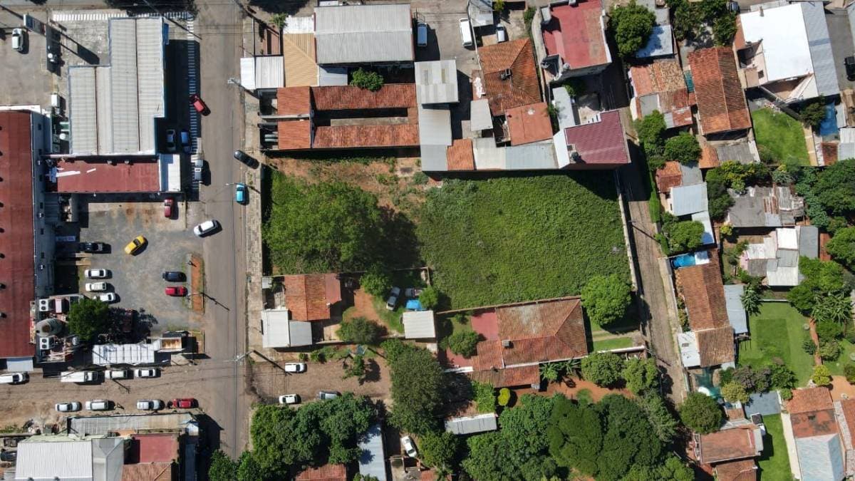 VENDO TERRENO EN FERNANDO DE LA MORA ZONA SUR – 2