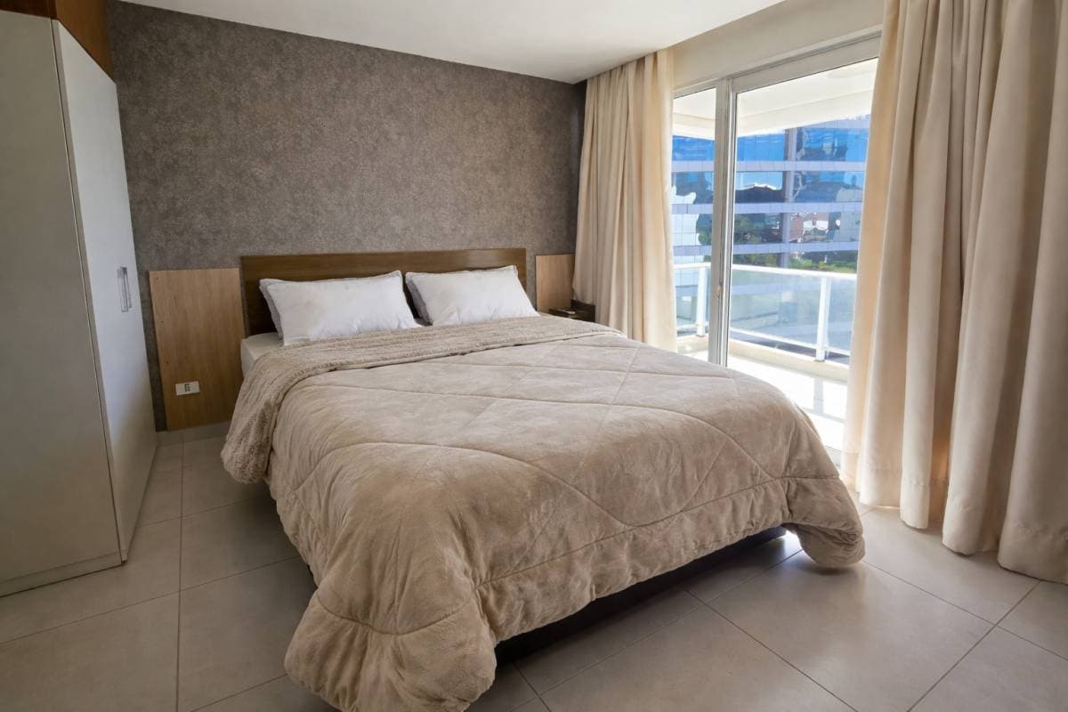 Departamento amoblado en alquiler a pasos del Shopping del Sol . ID 47805 – 3