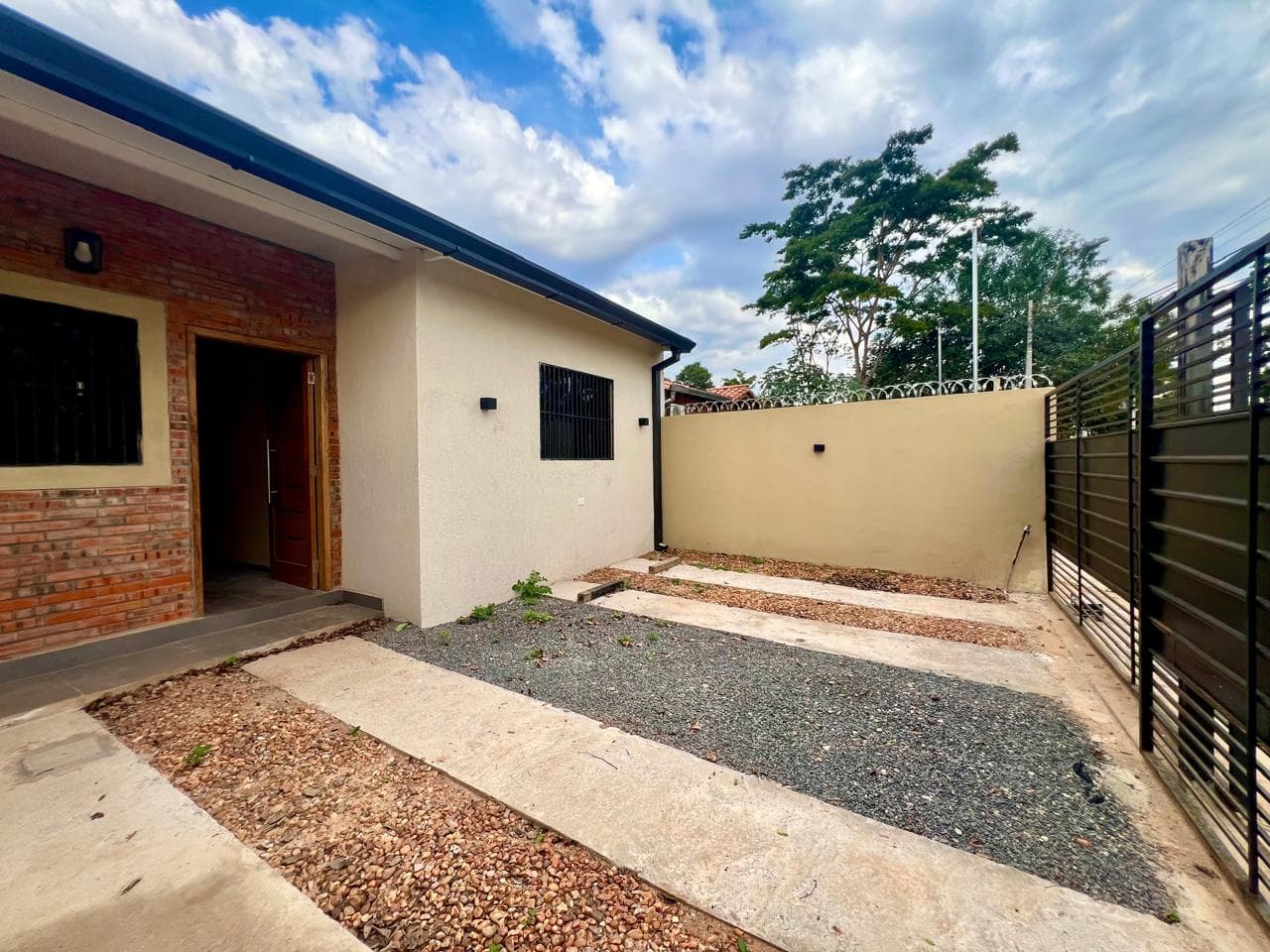 Chalet en Venta San Lorenzo, Barrio Lérida – 3