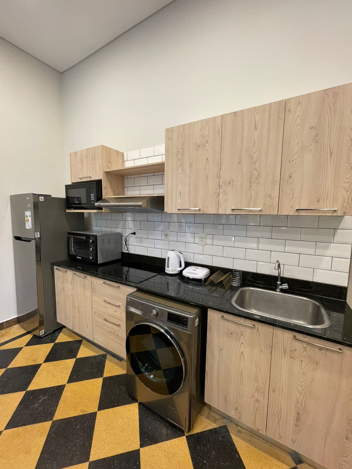 Alquilo Dpto Con Y Sin Muebles En El Centro  67 M2 1 Dormitorio – 3