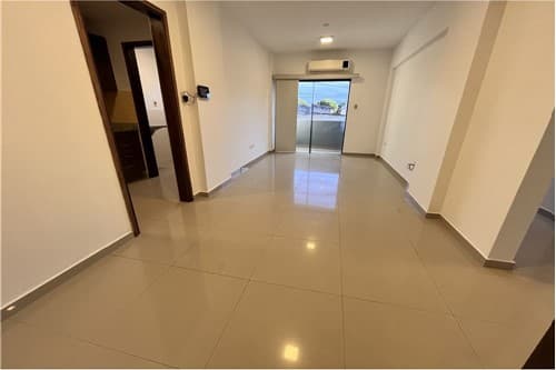 Departamento-Venta-Igualdad y 1ro de Noviembre, Pinoza, Asunción – 2
