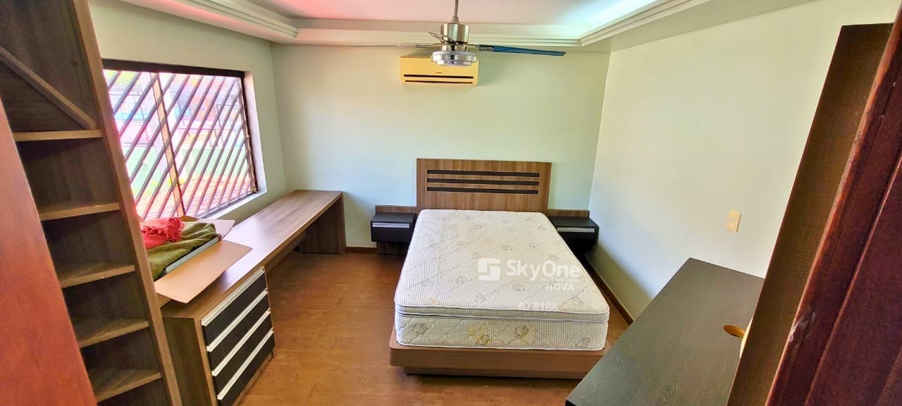 Venta de Casa en Fdo de la Mora - Zona Norte, Laguna Grande – 2