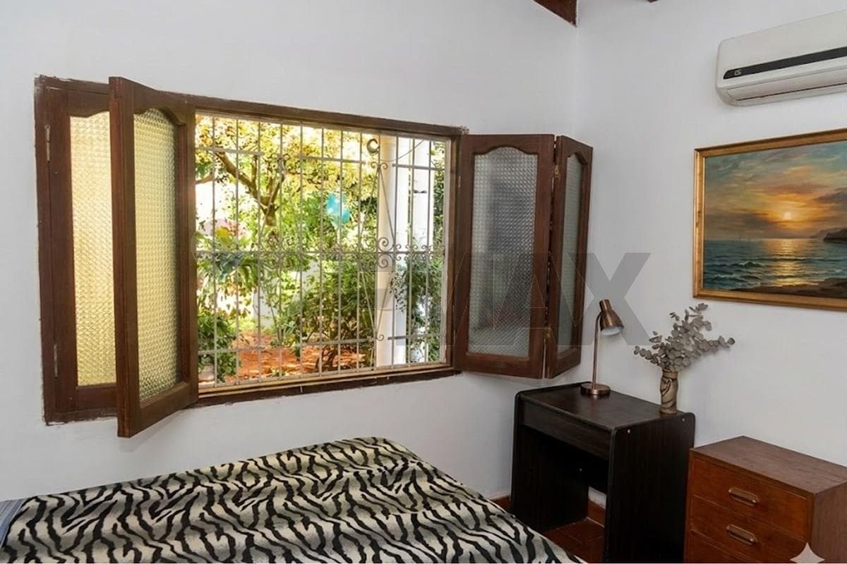 VENDO LINDA CASITA CON TERRENO AMPLIO EN ÑEMBY – 2