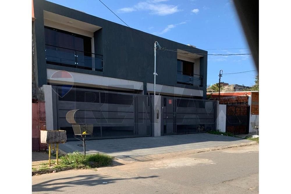 ALQUILO DÚPLEX MINIMALISTA DE LUJO CON PISCINA