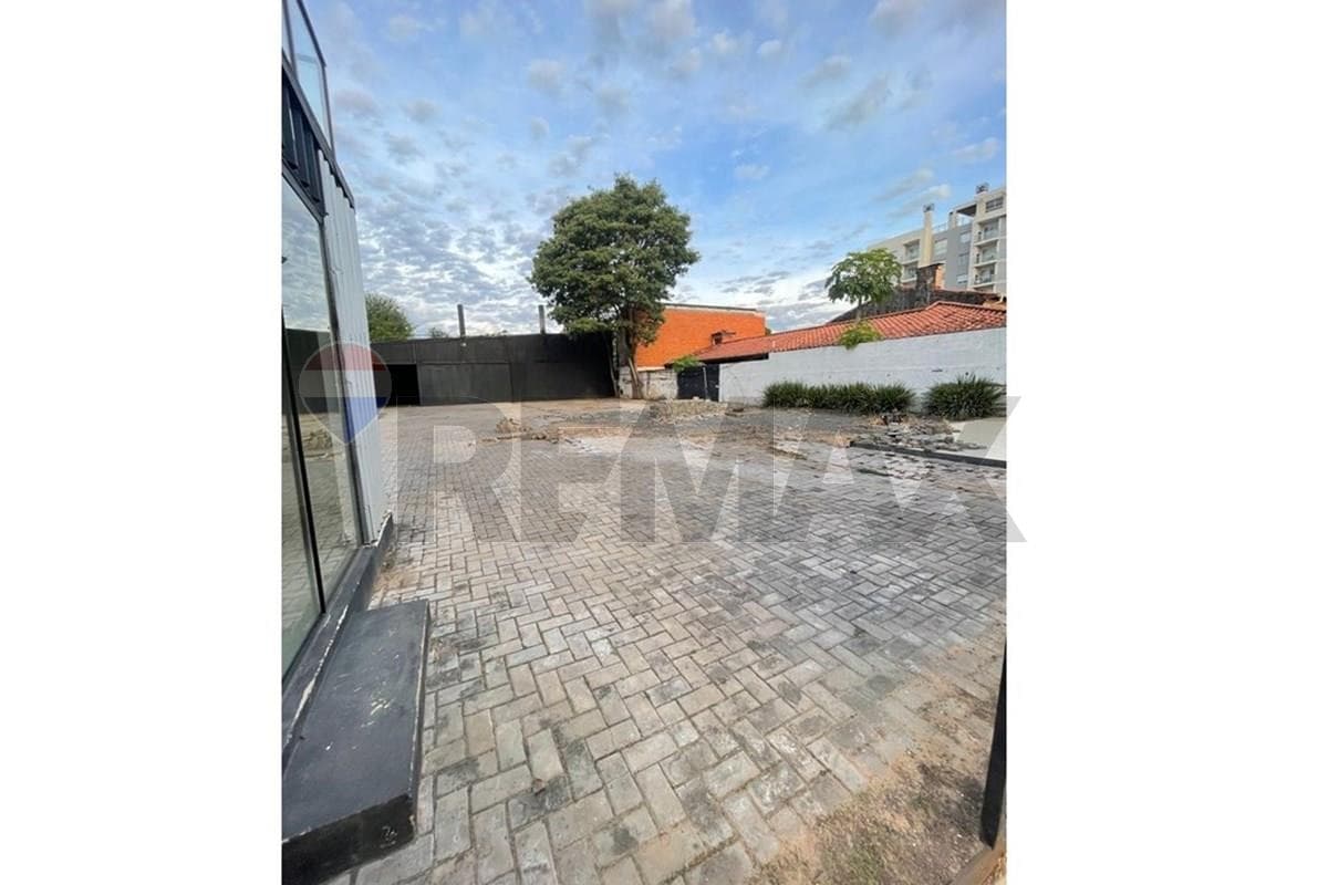 En alquiler Complejo + oficinas + tinglado en Asunción - Los Laureles – 3