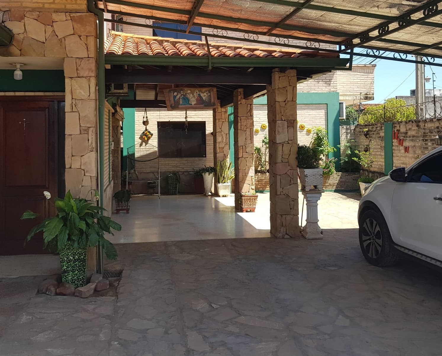 Imponente Casa En Mariano Roque Alonzo - Barrio Central 2 – 3