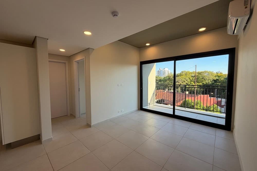 VENDO DEPARTAMENTO EN ASUNCIÓN - LOS LAURELES