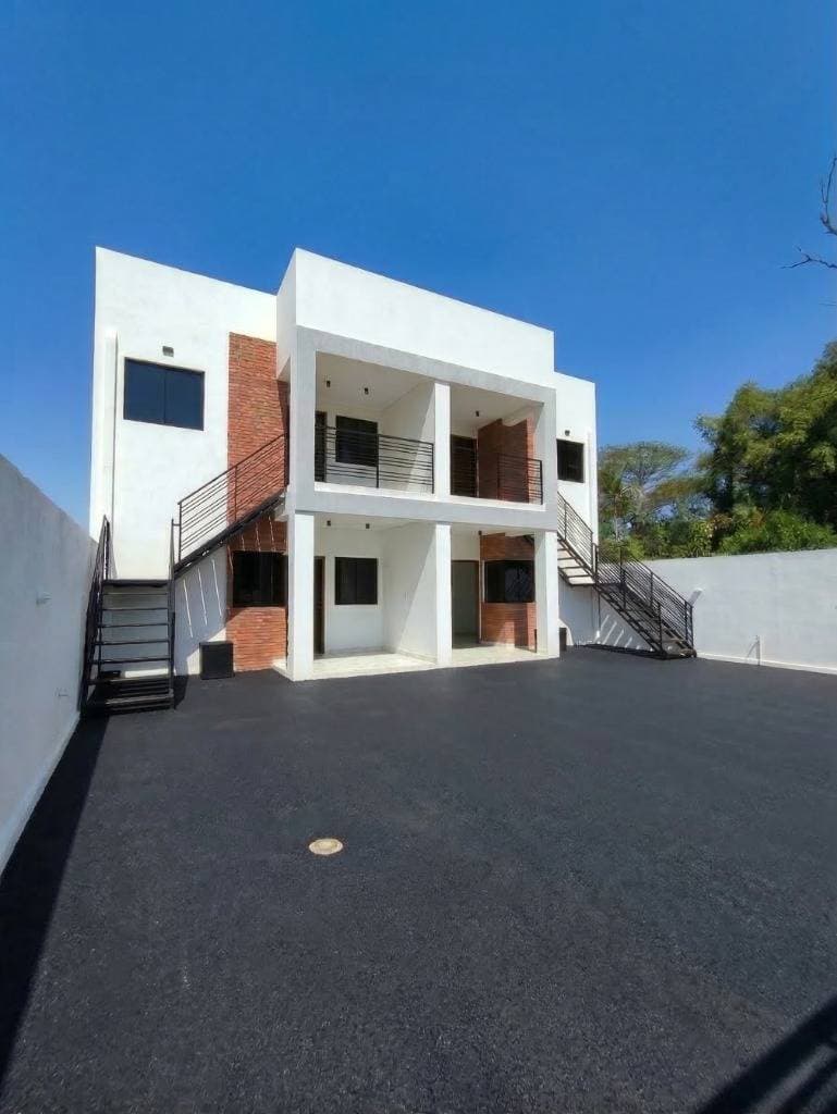 Alquilo departamento de 3 habitaciones en Luque Barrio Loma Merlo – 2