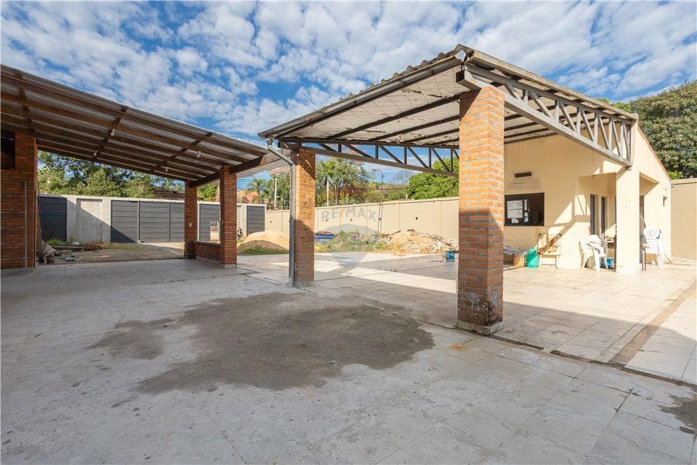 Terreno de 2.050 m2 en Lambaré - 20m sobre Asfalto - Ideal para Inversión – 3