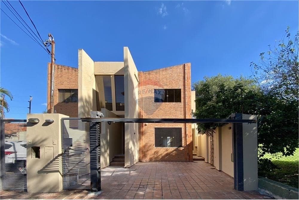 Duplex a la Venta-a cuadras del Colegio Goethe