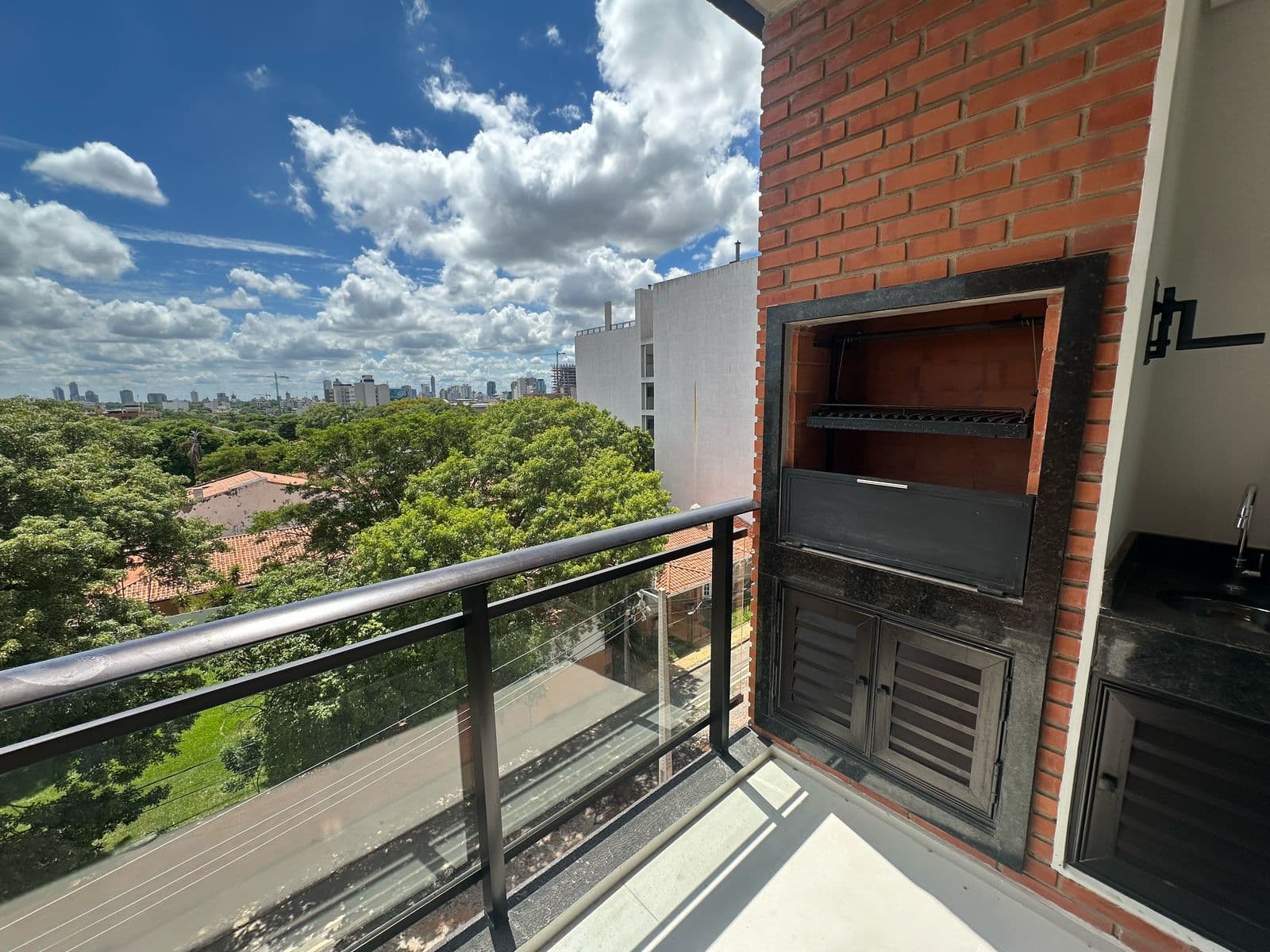 En venta departamento de dos dormitorios en Villa Morra – 3