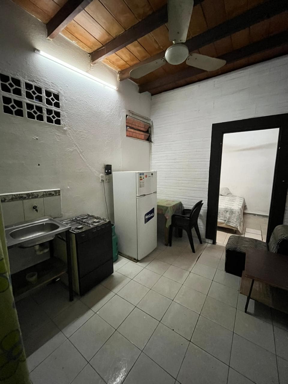 ALQUILO MONOAMBIENTE AMOBLADO EN ASUNCION ZONA TERMINAL – 2