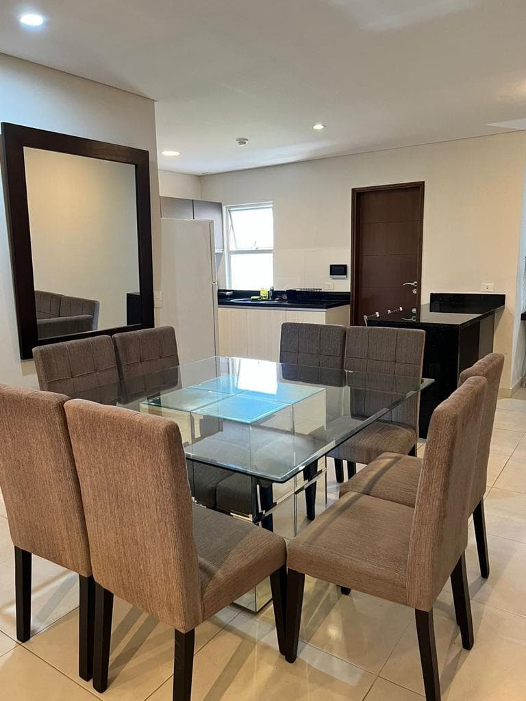 Alquilo Hermoso Y Amplio Dpto Amoblado De 2 Habit En Suite – 2