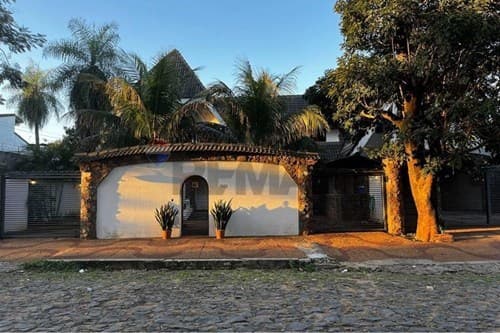ALQUILO RESIDENCIA LUJOSA – 3