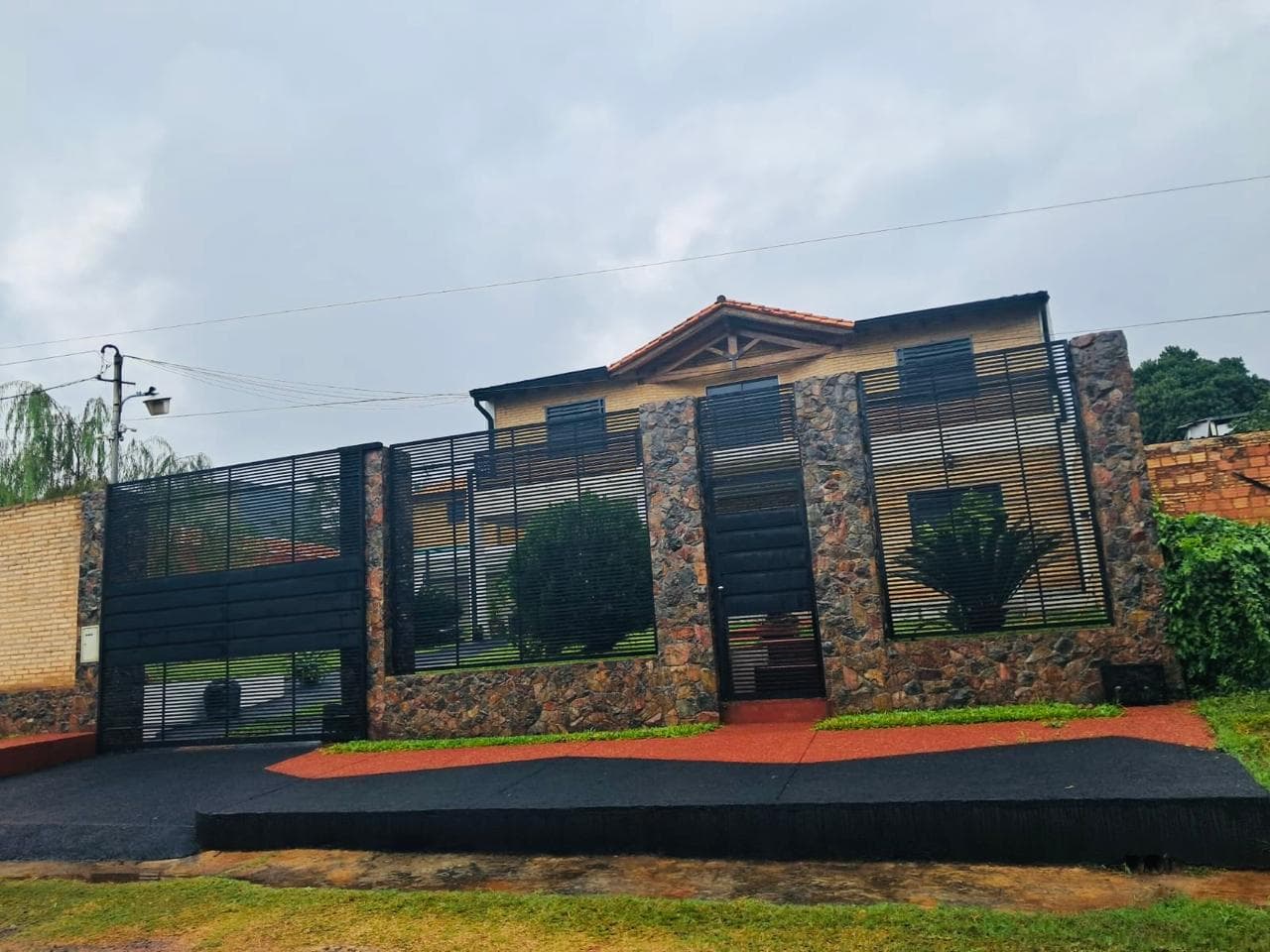 RESIDENCIA EN VENTA – 2