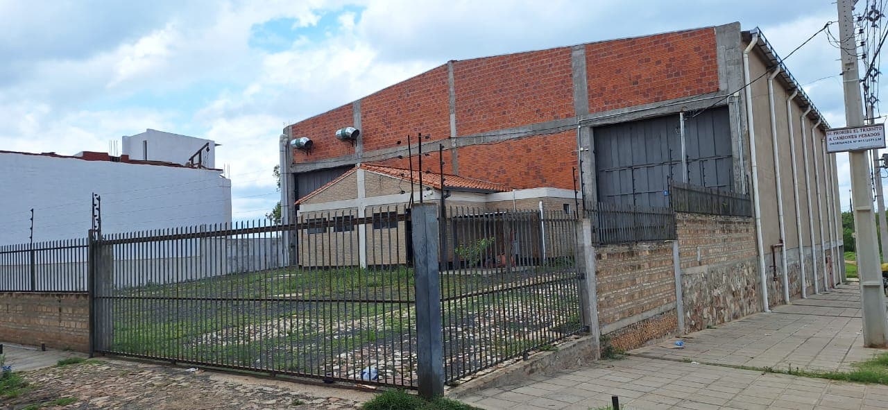 DEPÓSITO EN MARIANO R. ALONSO – 3