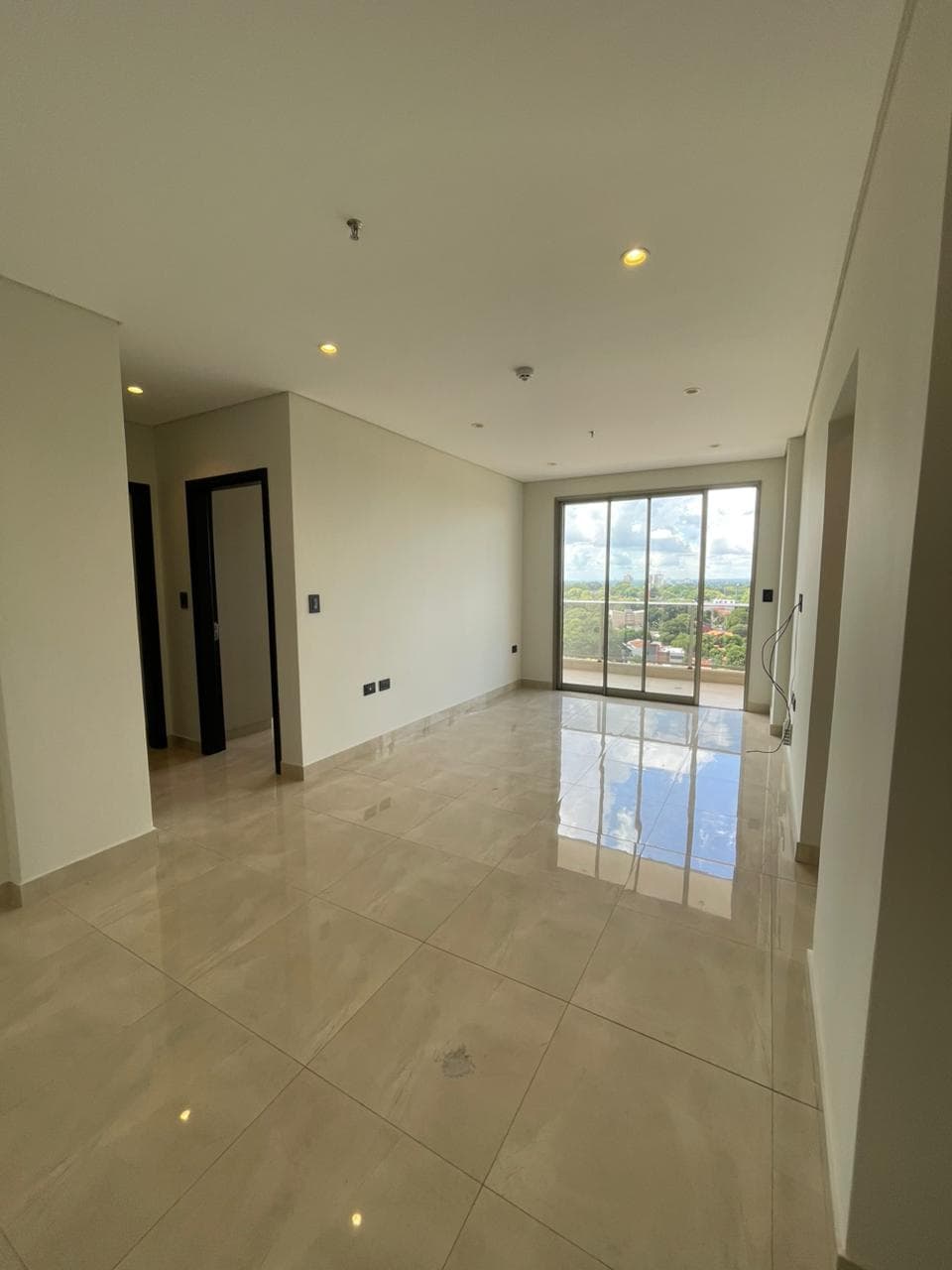 DEPARTAMENTO DE 2 DORMITORIOS EN ALQUILER – ZONA MOLAS LÓPEZ – 3