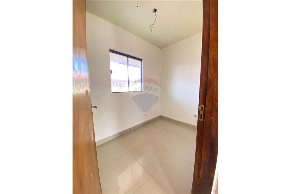 VENDO DUPLEX EN SAN LORENZO BARRIO MIRAFLORES – 2