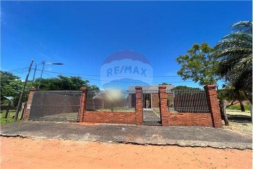 Chalet-Venta-PY Central Ypané Altos de Ypané A 600 metros de la Ruta Guarambare… – 2