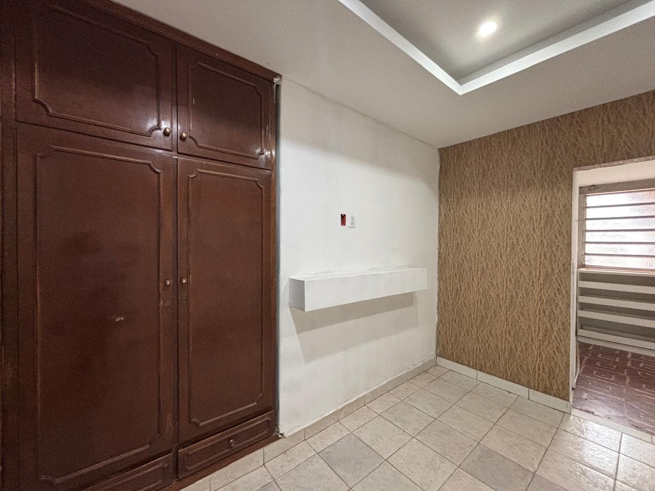 Vendo casa a demoler o refaccionar en Barrio Los Laureles – 3