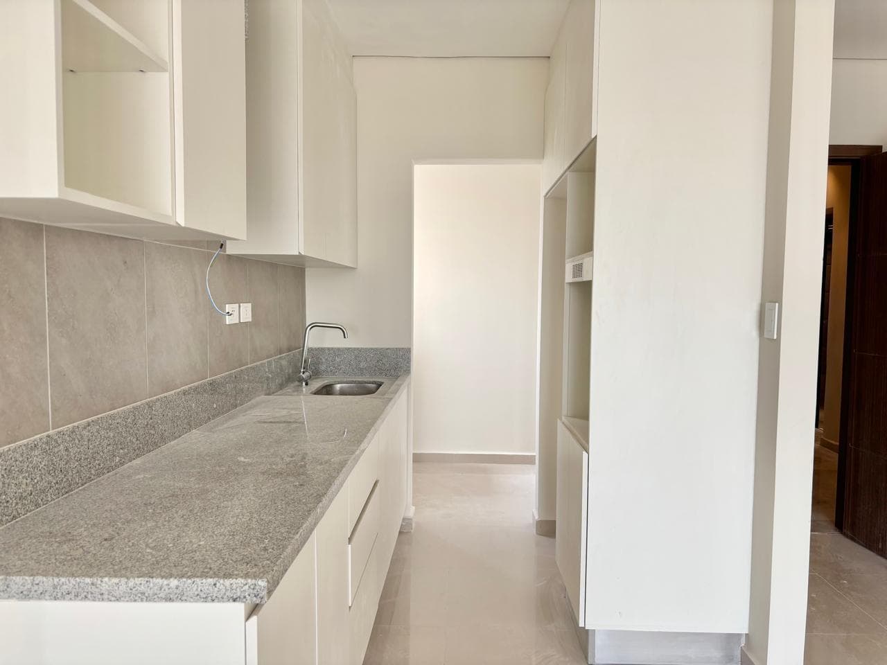 Departamento en alquiler c/ cochera en Ykua Sati – 3