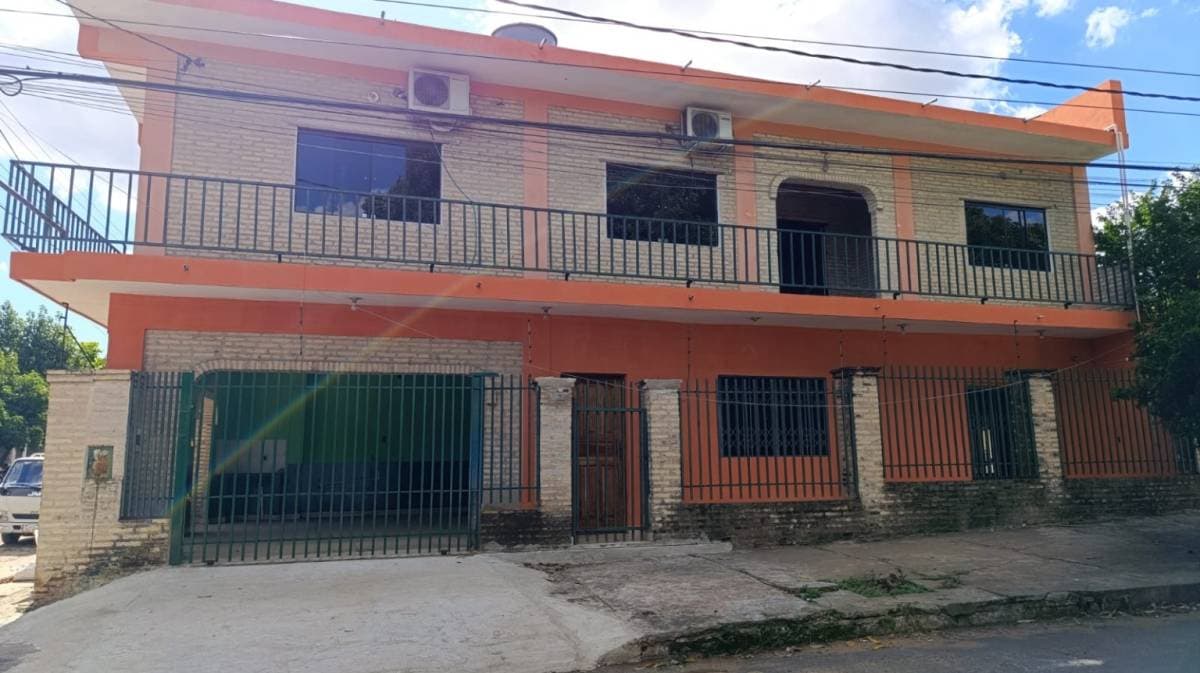 Alquilo Casa en Villa Elisa con excelente ubicación
