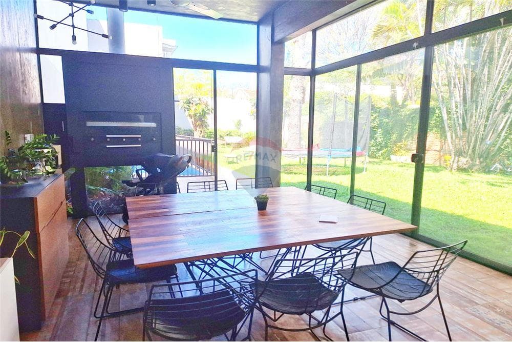 Alquilo casa en Villa Morra, zona Campo Alto – 2