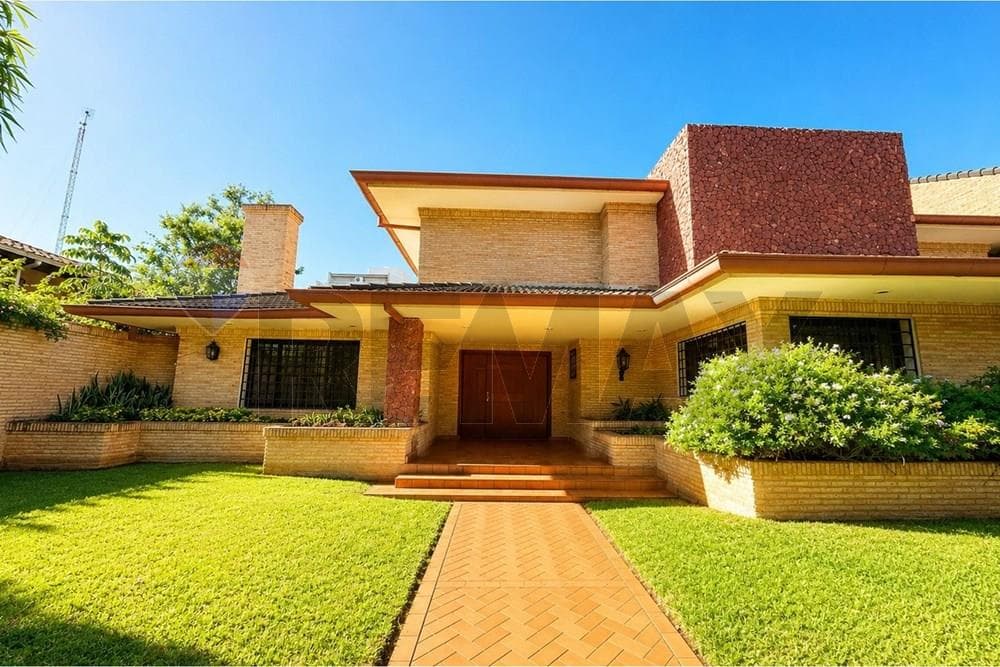 VENDO RESCIDENCIA ZONA CARMELITAS – 3