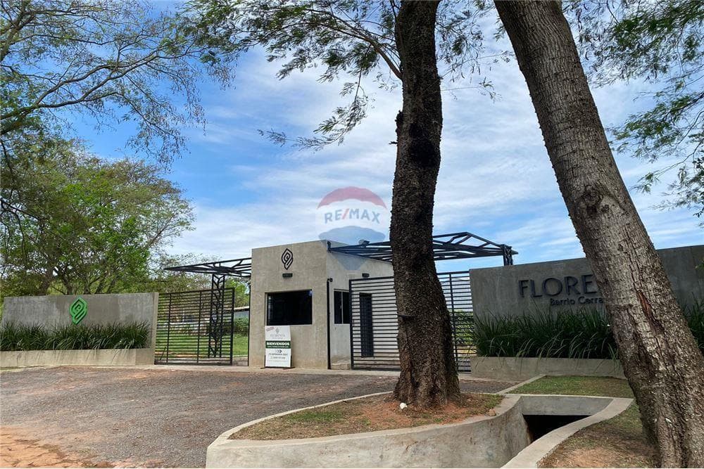 Terreno - Venta - Villa Elisa, Paraguay