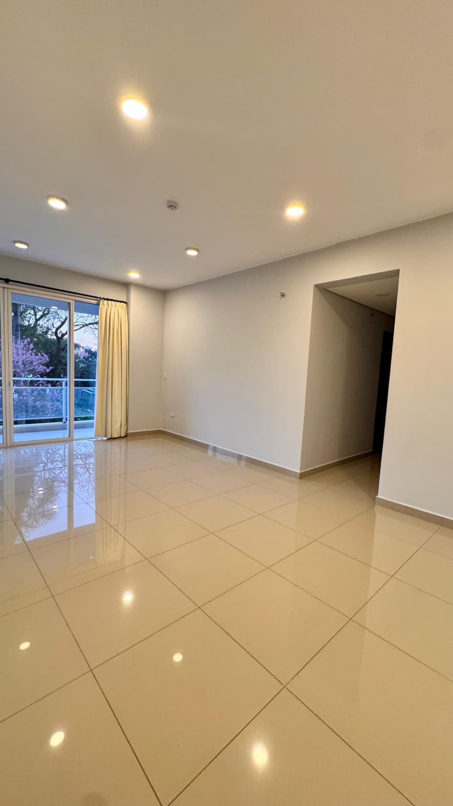 Alquilo Hermoso Dpto de 2 Habit en Villa Morra – 2