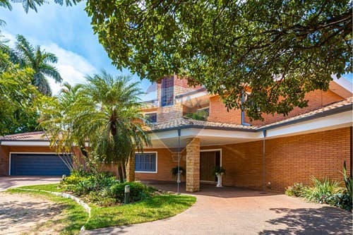 Vendo casa ubicada en el barrio San Cristóbal,