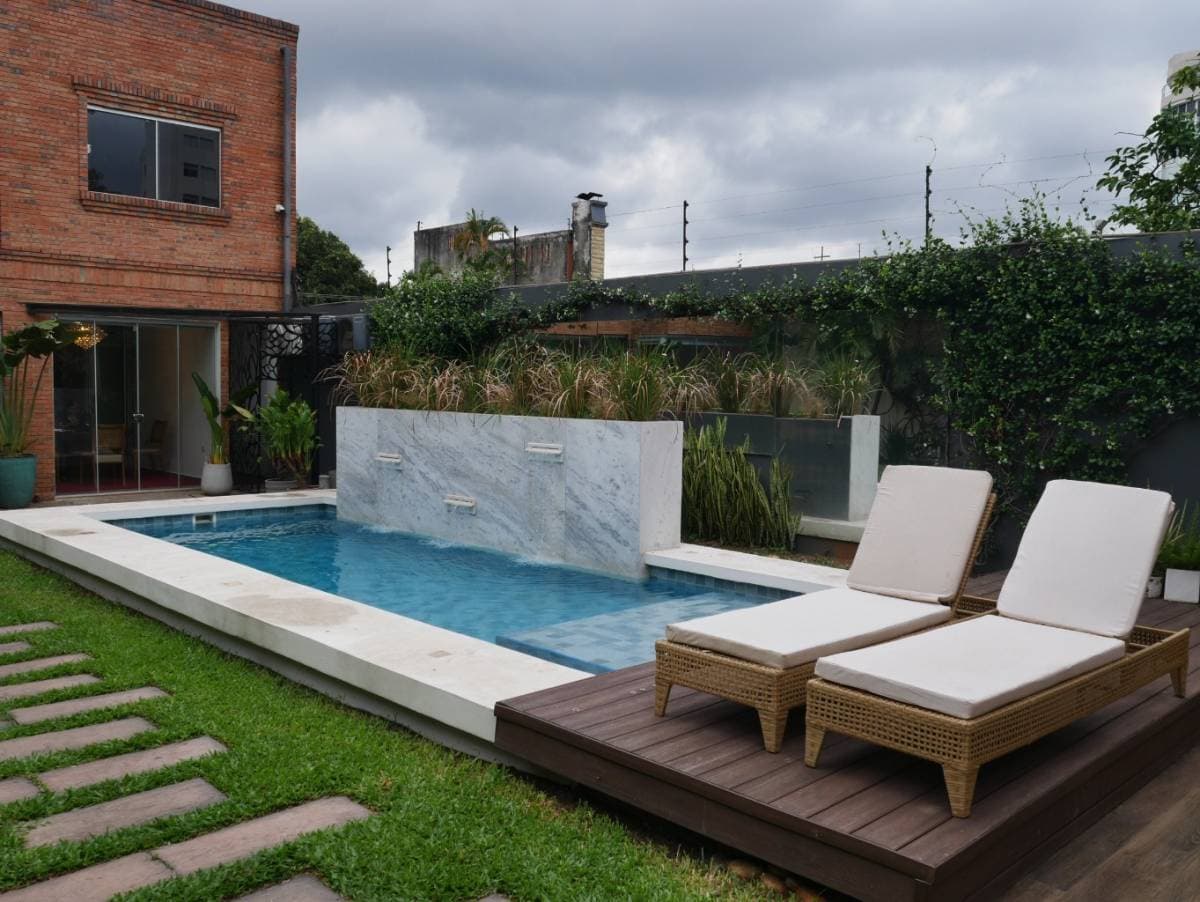 ALQUILO VIVIENDA DE LUJO - BARRIO HERRERA – 2