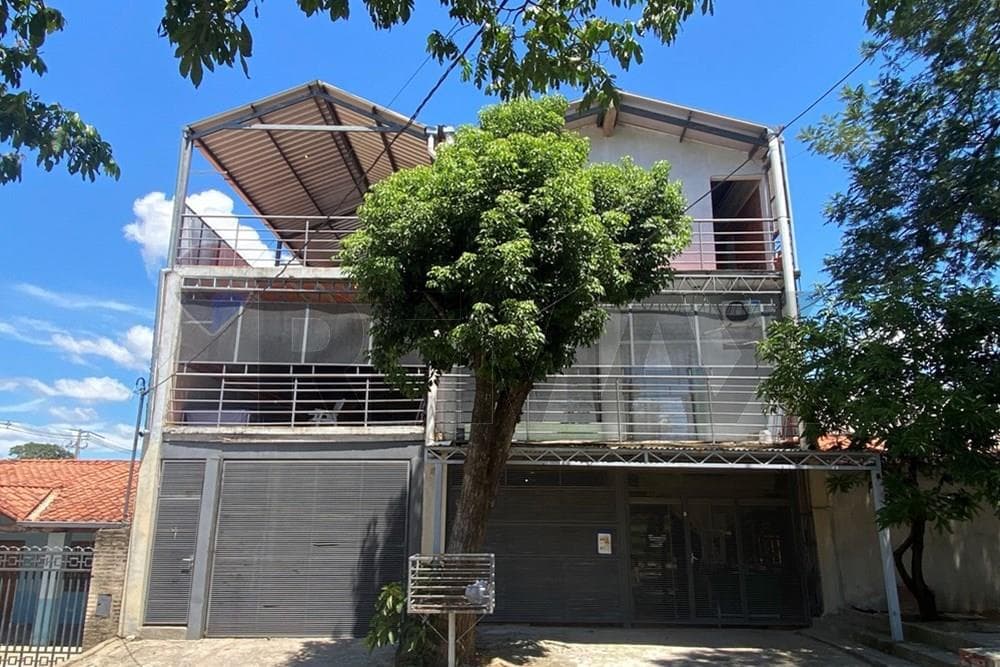CASA EN VENTA - MARIANO ROQUE ALONSO