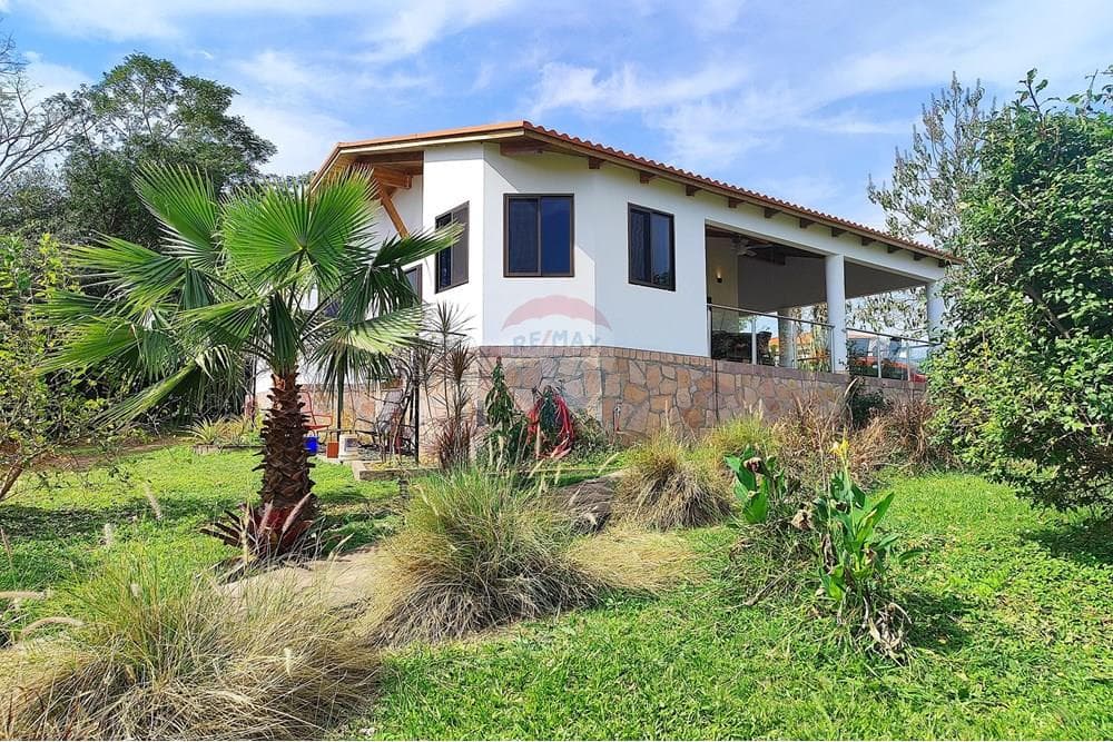 Vendo Casa Con 2 Bungalò En La Colonia Alemana