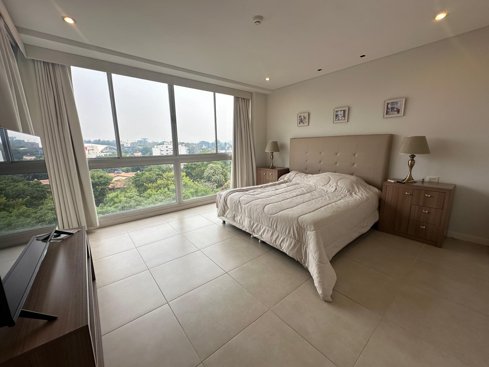 AMOBLADO: 3 DORM EN SUITE+3 COCHERAS Z/ CASA RICA ESPAÑA – 2