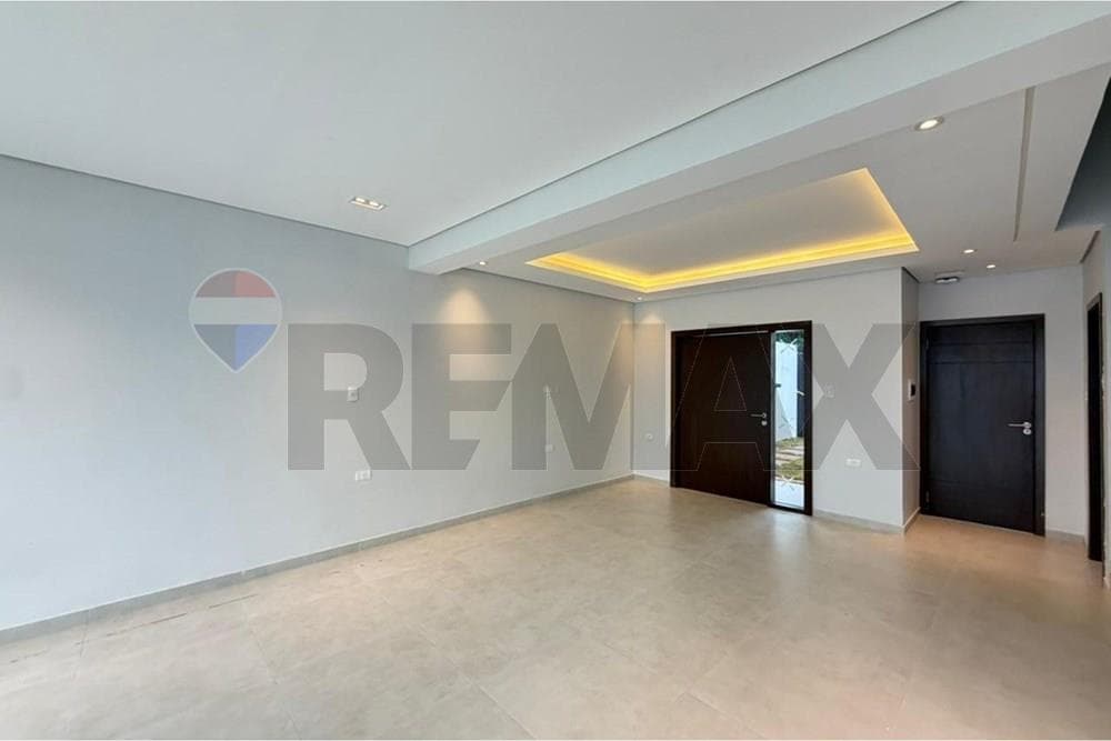 Duplex a Estrenar zona Yacht - Lambare – 3